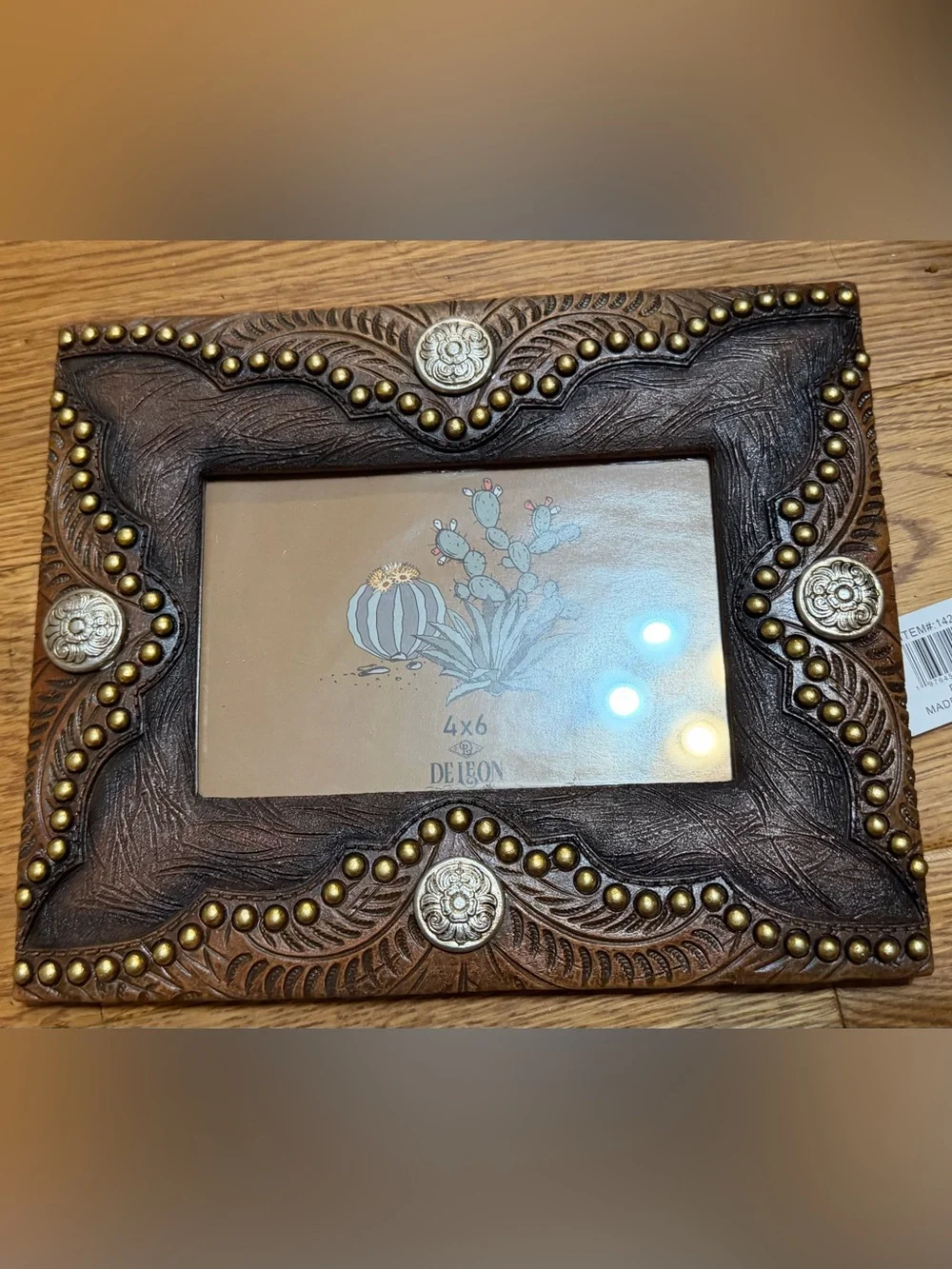 Brown Rustic Western 4x6 Photo Frame —New